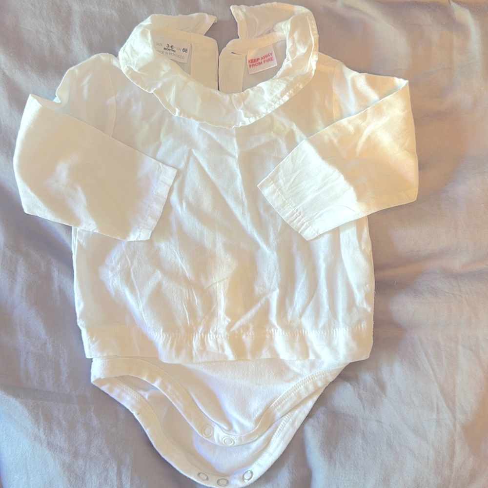 Zara onesie with collar Could be for a boy or girl 3-6 months Like NEW